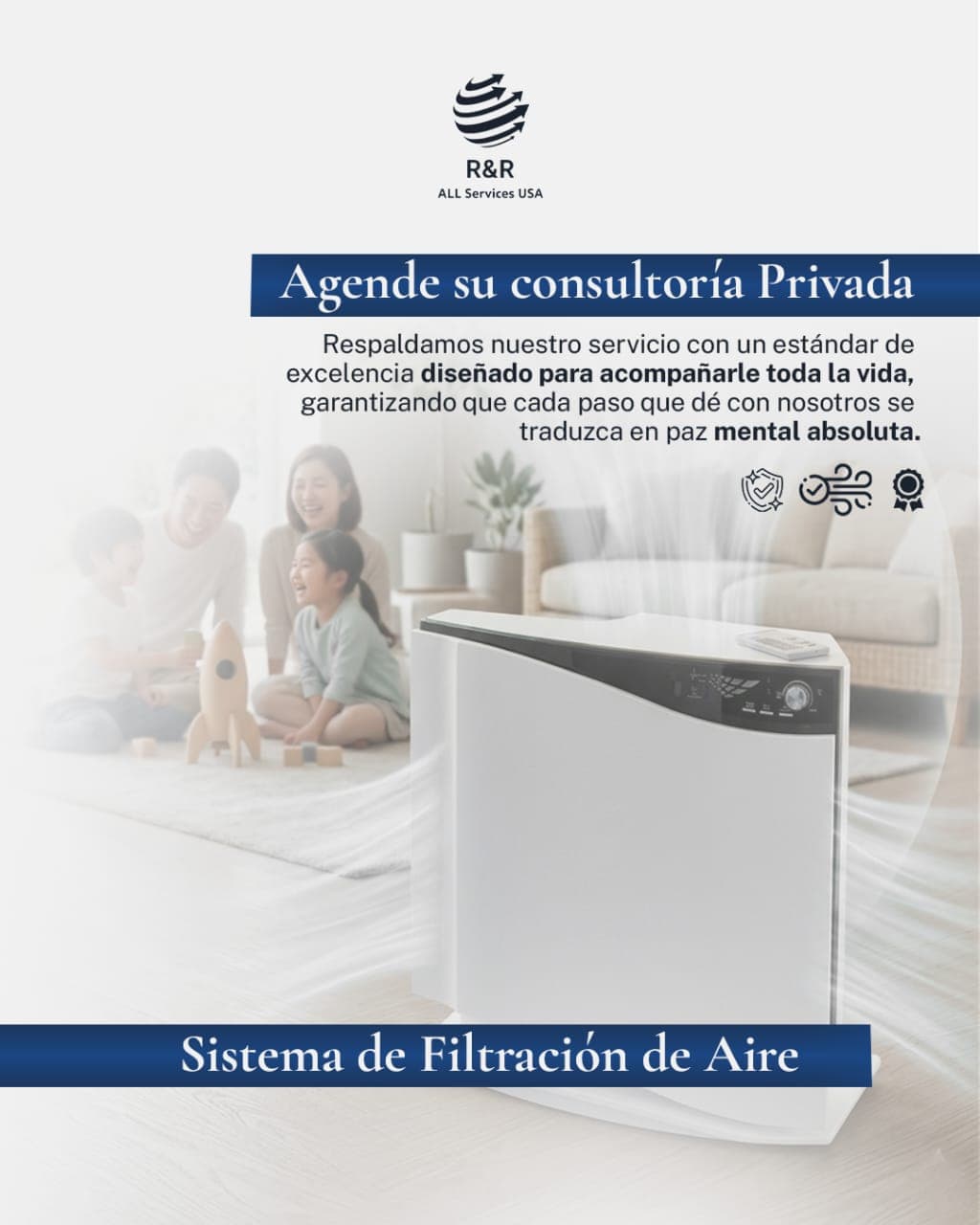 Familia compartiendo en una sala con el sistema de filtración de aire